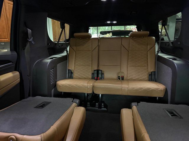 Used 2023 Cadillac Escalade ESV Sport w/ LPO, ONYX Package AWD/4WD image 20