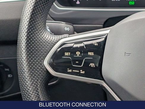 Certified 2023 Volkswagen Tiguan SE R-Line AWD/4WD image 21