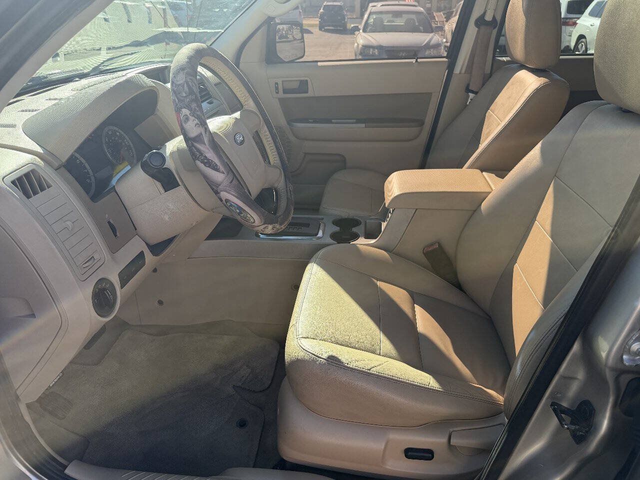 Used 2010 Ford Escape XLT AWD/4WD image 14