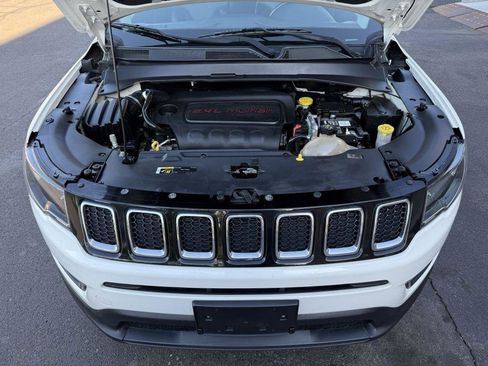 Used 2018 Jeep Compass Latitude w/ Popular Equipment Group AWD/4WD image 35