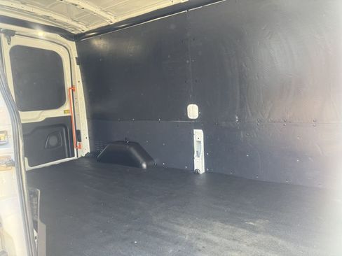 Used 2019 Ford Transit 150 148 Medium Roof image 7