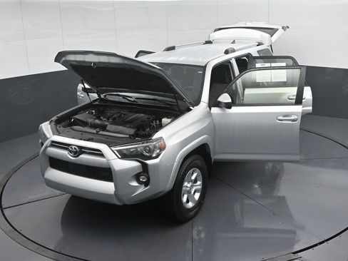 Used 2024 Toyota 4Runner SR5 image 71
