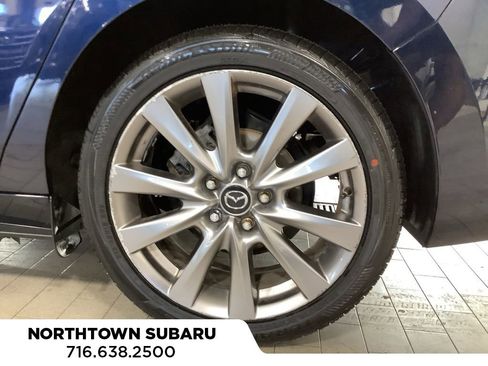 Used 2019 MAZDA MAZDA3 Sedan w/ Preferred Package image 26