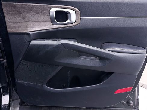 Used 2022 Kia Sorento S w/ Panoramic Sunroof Package image 34