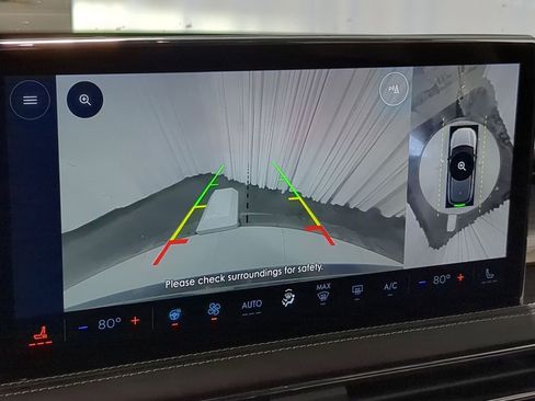 Used 2023 Lincoln Corsair AWD w/ Equipment Group 101A image 37