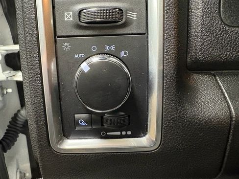 Used 2022 RAM 1500 Classic Warlock image 12