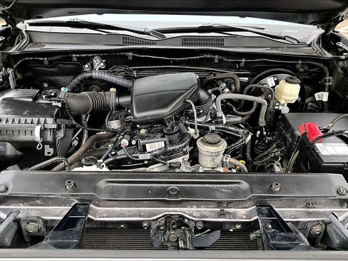 Used 2020 Toyota Tacoma SR w/ SR Convenience Package image 31