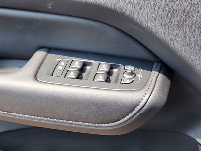 New 2025 Volvo XC60 B5 Plus w/ Protection Package Premier