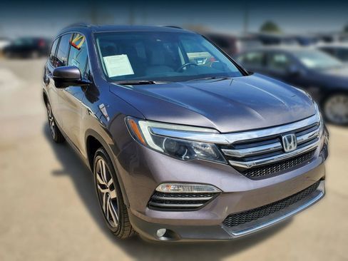 Used 2017 Honda Pilot Touring image 15