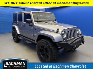 Used 2016 Jeep Wrangler Unlimited Sahara video 1