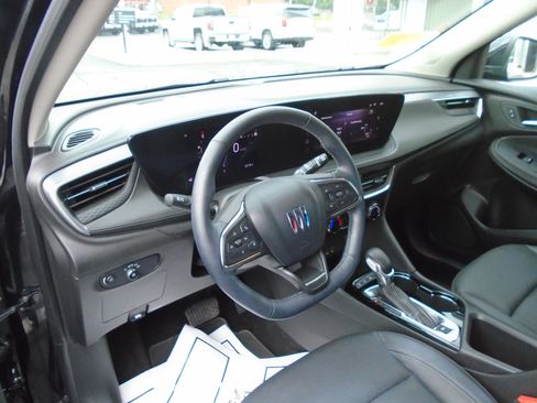 Used 2024 Buick Encore GX Sport Touring w/ Comfort Package AWD/4WD image 40