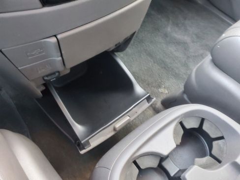 Used 2014 Honda Odyssey EX-L image 35