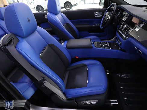 Used 2018 Rolls-Royce Dawn image 16