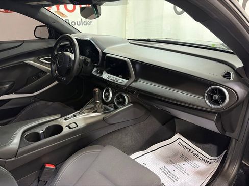 Used 2021 Chevrolet Camaro SS RWD image 13