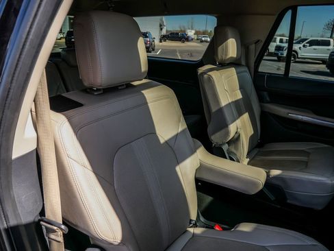 Used 2024 Ford Expedition Max Limited image 22