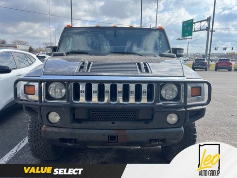 Used 2004 HUMMER H2 w/ Preferred Equipment Group image 2