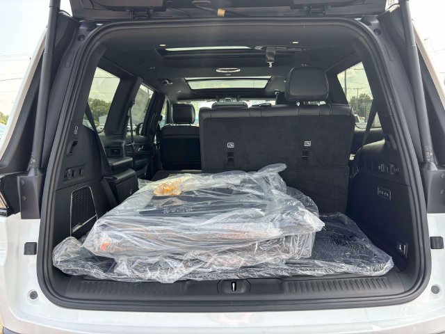 New 2026 Jeep Grand Wagoneer 4WD w/ Quick Order Packge 29V Upland image 40