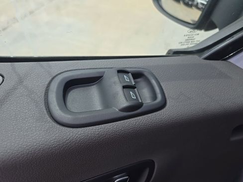 New 2025 Ford Transit 250 148 High Roof image 24