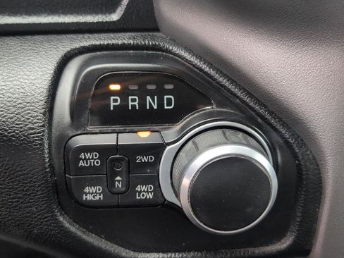 Used 2020 RAM 1500 Big Horn AWD/4WD image 29