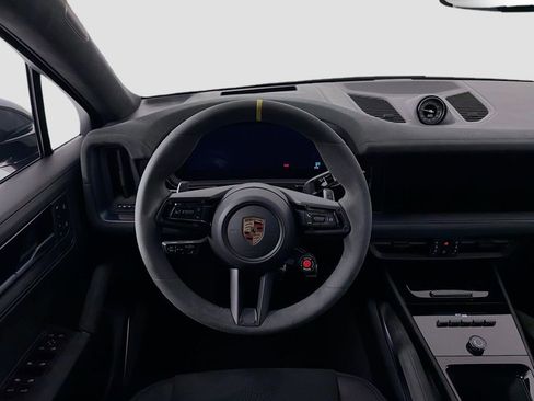 Certified 2025 Porsche Cayenne Turbo GT image 25