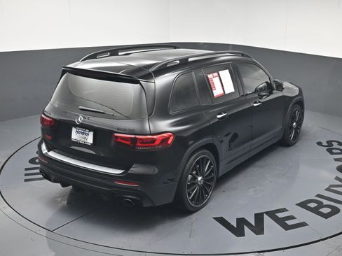Used 2023 Mercedes-Benz GLB 35 AMG 4MATIC image 35