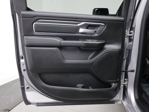 Used 2025 RAM 1500 Big Horn RWD image 31