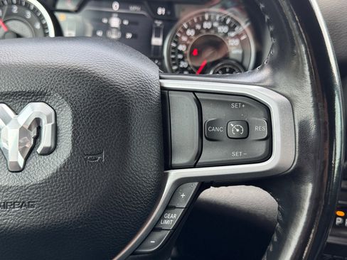 Used 2022 RAM 1500 Big Horn RWD image 19