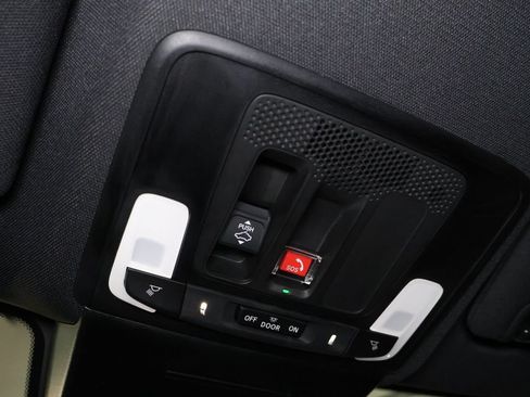 Used 2025 Honda Civic Si image 25