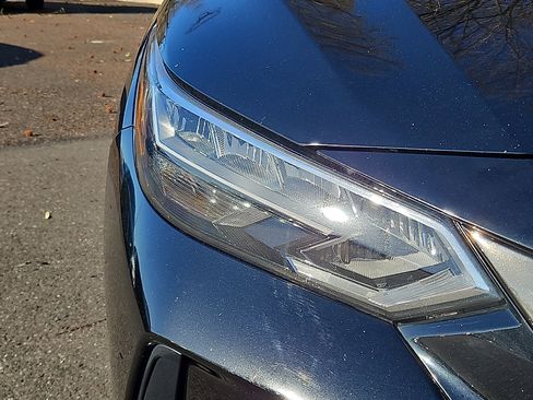 Certified 2020 Nissan Sentra SR image 9