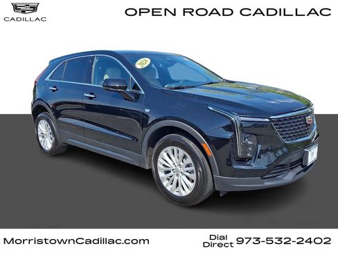 Used 2024 Cadillac XT4 Luxury w/ Cold Weather Package AWD/4WD image 1