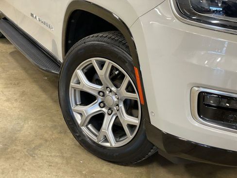 Used 2022 Jeep Wagoneer Series II image 11