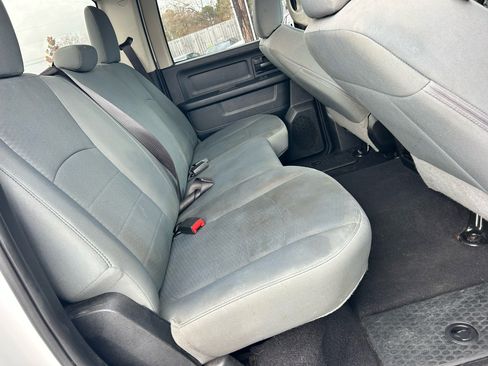 Used 2018 RAM 1500 Express w/ Express Value Package image 12