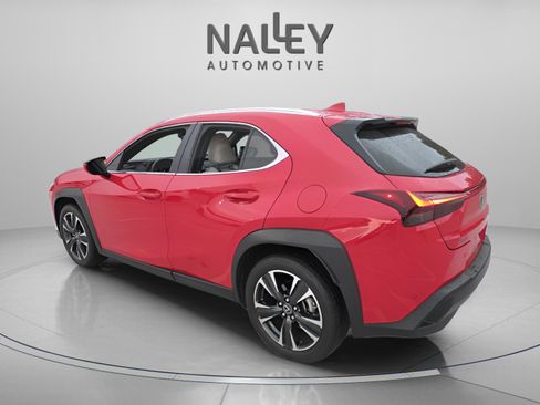 Certified 2024 Lexus UX 250h FWD image 3