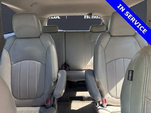 Used 2014 Buick Enclave Leather FWD image 11