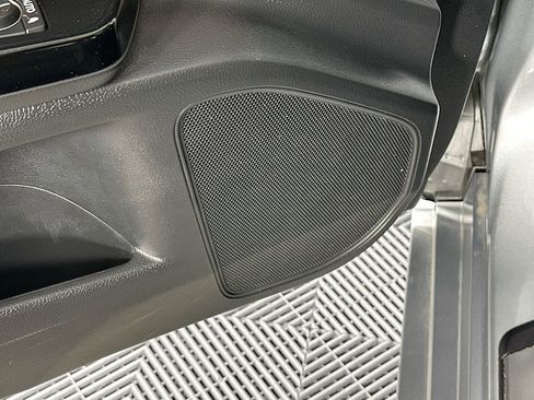 Used 2023 Lexus ES 300h w/ Accessory Package (Z1) FWD image 26