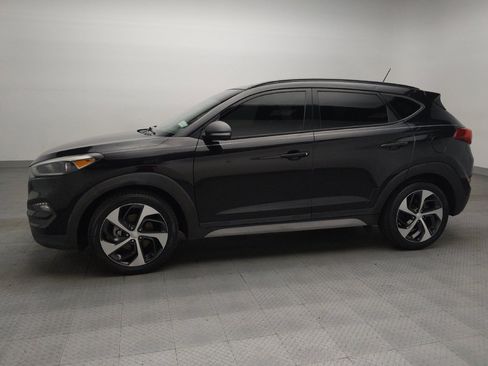 Used 2017 Hyundai Tucson Value w/ Cargo Package FWD image 2