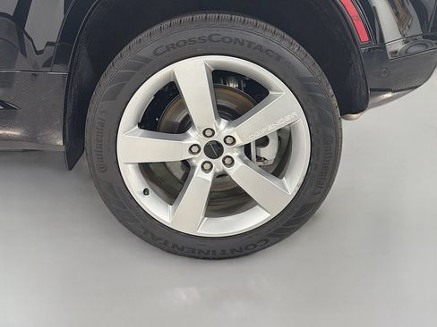 Used 2026 Land Rover Defender 110 X-Dynamic SE AWD/4WD image 34