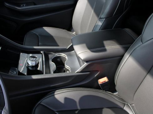 New 2025 Jeep Grand Cherokee Limited w/ Luxury Tech Group II image 34