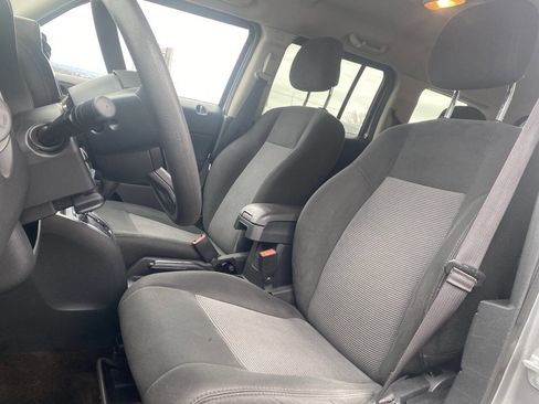 Used 2015 Jeep Patriot Sport w/ Power Value Group image 12