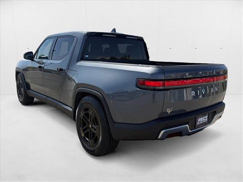 Used 2022 Rivian R1T Launch Edition image 8