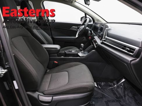 Used 2024 Kia Sportage LX AWD/4WD image 25