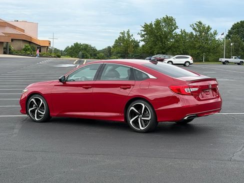 Used 2021 Honda Accord Sport image 5