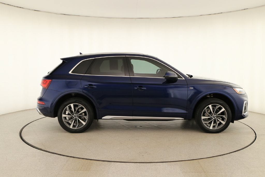 Certified 2023 Audi Q5 2.0T Premium w/ Convenience Package AWD/4WD image 8