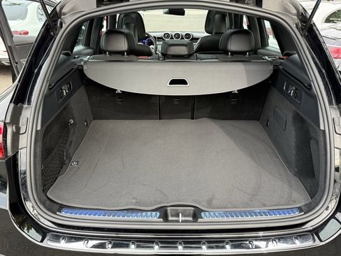 Used 2025 Mercedes-Benz GLC 43 AMG 4MATIC image 19