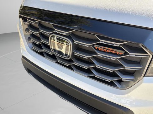 Certified 2023 Honda Passport TrailSport image 23