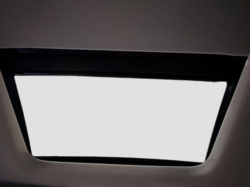 Used 2023 INFINITI QX60 Luxe w/ Cargo Package image 16