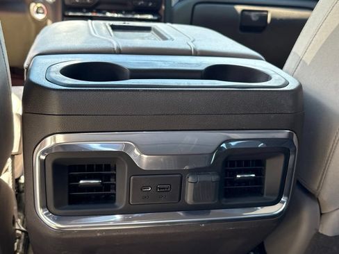 Used 2020 GMC Sierra 1500 Elevation w/ Elevation Value Package AWD/4WD image 22