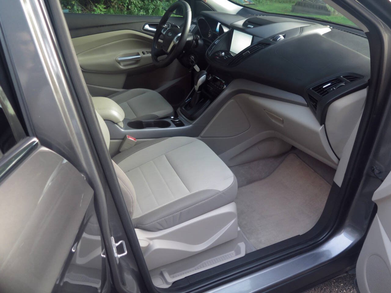 Used 2014 Ford Escape SE AWD/4WD image 17
