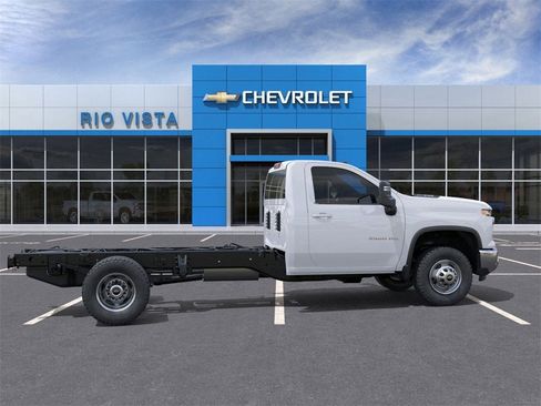 New 2026 Chevrolet Silverado 3500 W/T w/ WT Convenience Package image 3