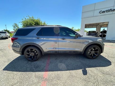 Used 2023 Ford Explorer ST-Line w/ Class IV Trailer Tow Package RWD image 4